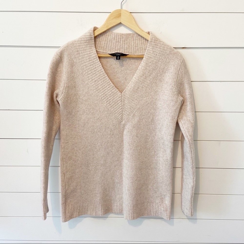 Revolve x Chrissy Teigen wool v neck sweater small